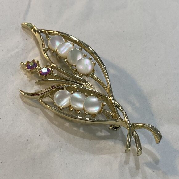 Vintage Mid Century Brooch Goldtone & Opalescent Stone Beads Leaf Shaped Pin - Picture 4 of 8
